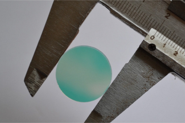 激光合束鏡45度入射透射波長1064,532,355nm90度反射波長650nm